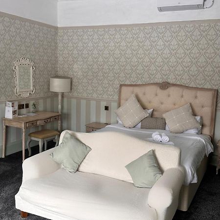 St Andrews Town Hotel Droitwich Buitenkant foto