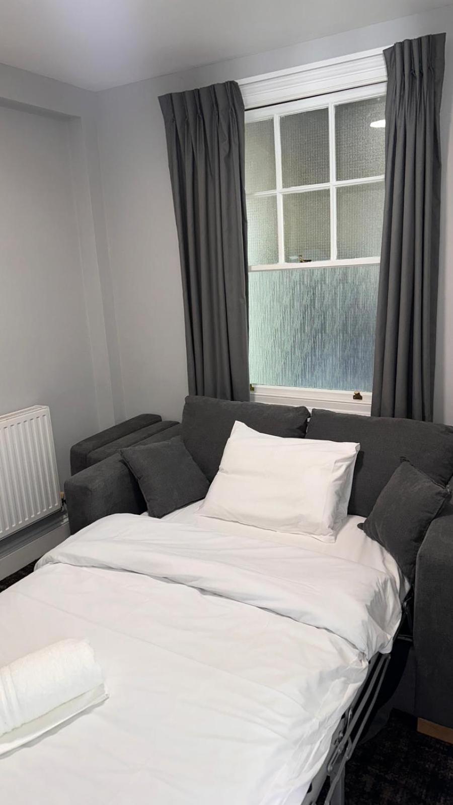 St Andrews Town Hotel Droitwich Buitenkant foto